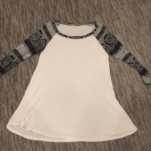 Tunic tee